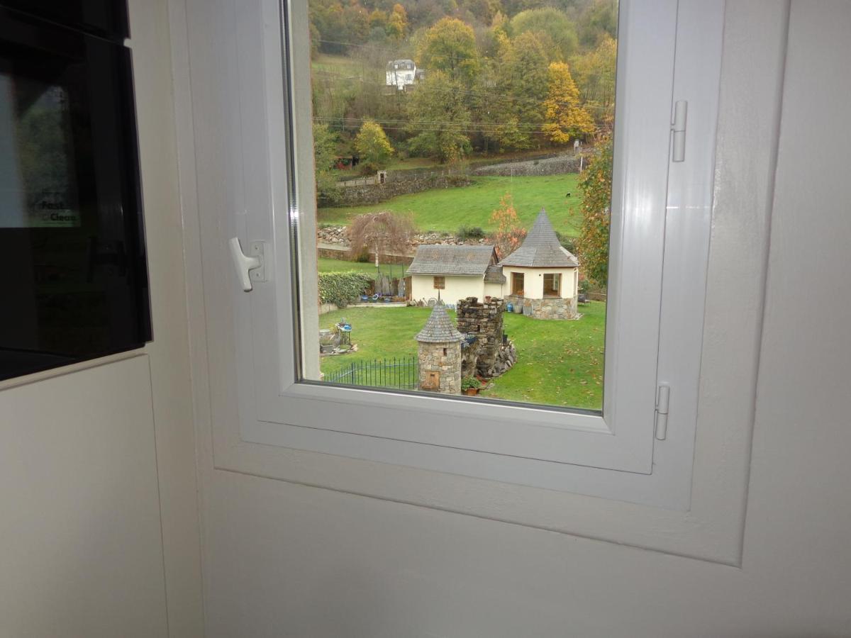 Ferienwohnung Chez Corine Marque Badet Luz-Saint-Sauveur Exterior foto