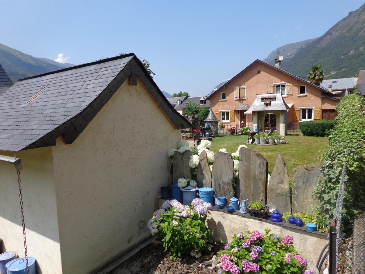 Ferienwohnung Chez Corine Marque Badet Luz-Saint-Sauveur Exterior foto