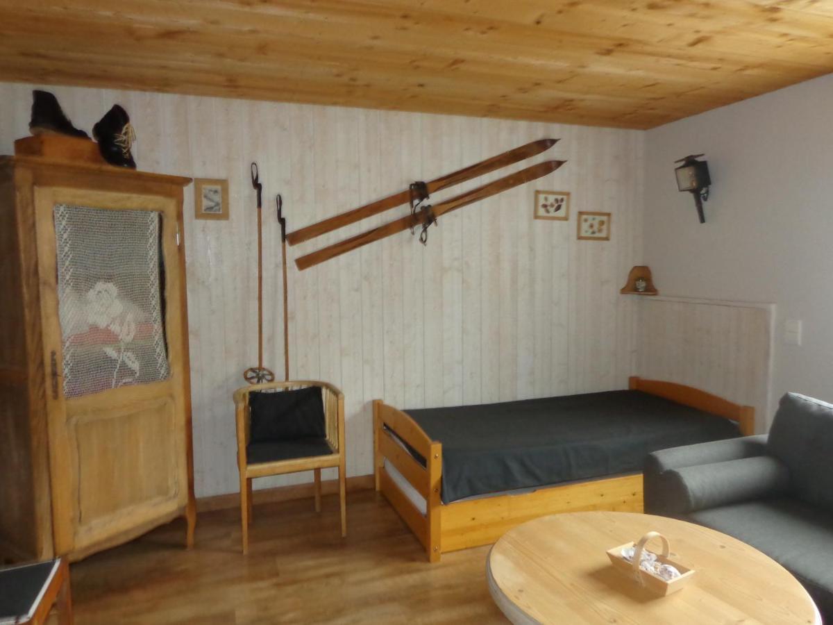 Ferienwohnung Chez Corine Marque Badet Luz-Saint-Sauveur Exterior foto